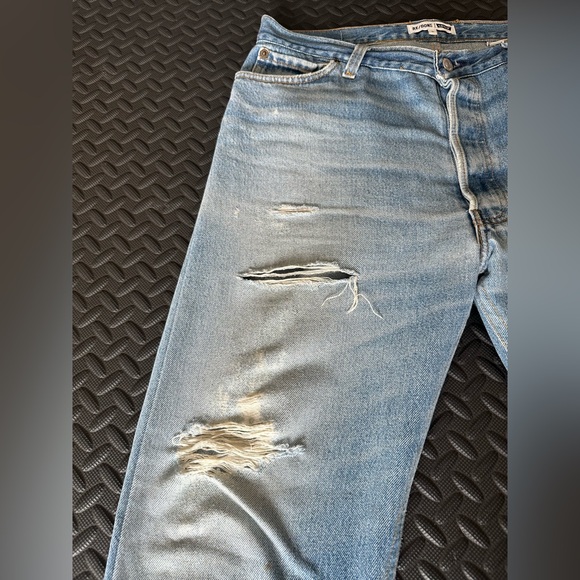 I’m gonna miss these ones 🥲 they’re🔥🔥Vintage Re/done Levis Jeans SOLD on Depop - Picture 3 of 10
